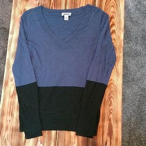 DKNY V-Neck Sweater